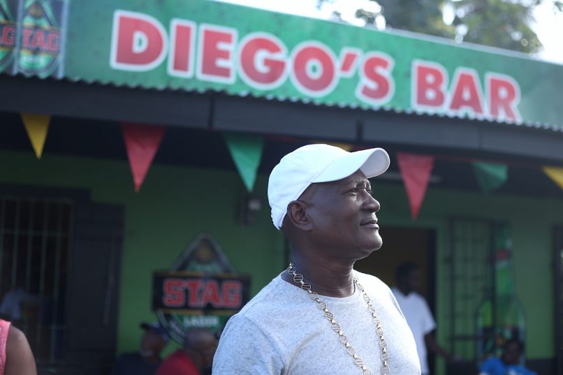 Zinggl_Reportage_LufthansaMagazin_Grenada_Rum_River_Antoine_Rivers_Herstellung_Karibik_06